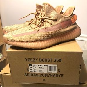 Yeezy Boost 350 V2